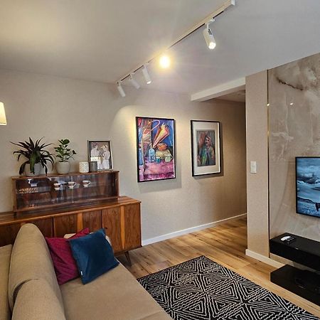 Apartament Metro Варшава Екстер'єр фото